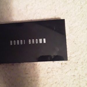 bobbi brown skinless foundation